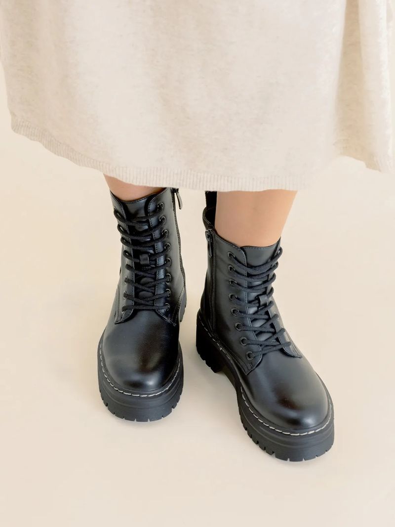 Botin-Para-Mujer-Sintetico-Greta-Negro-Hush-Puppies