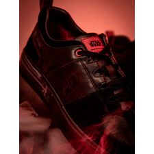 Zapatillas Para Hombre Cuero Darth Vader Negro Hush Puppies