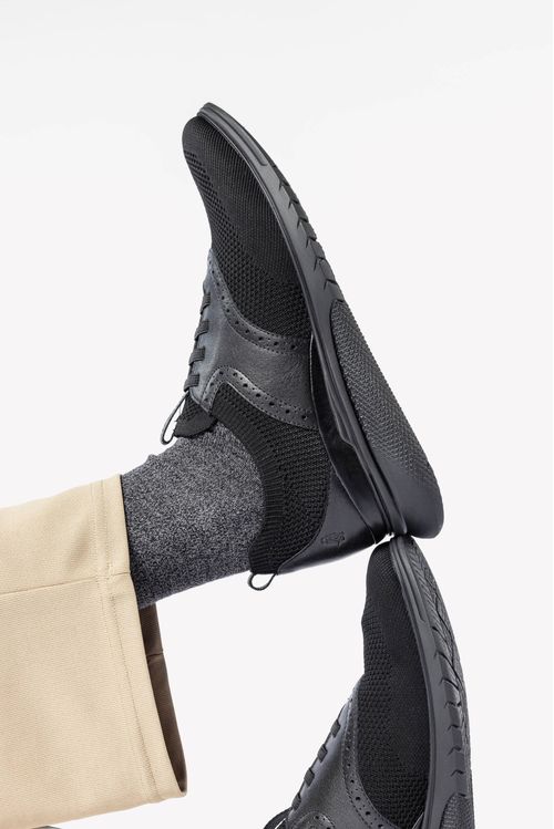 Zapato Para Hombre Textil Advance Hybrid Cord Negro Hush Puppies