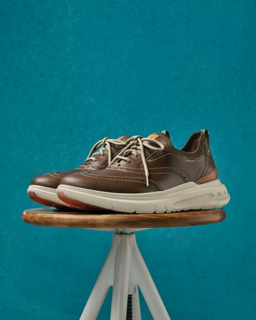 Zapato Para Hombre Cuero Excel Wingtip Marron Hush Puppies