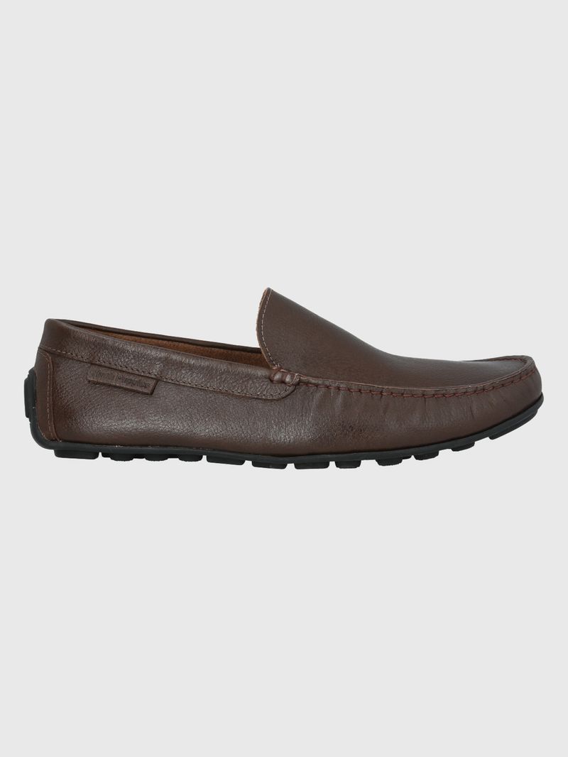 Mocasin-Para-Hombre-Cuero-Blumenau-Marron-Hush-Puppies