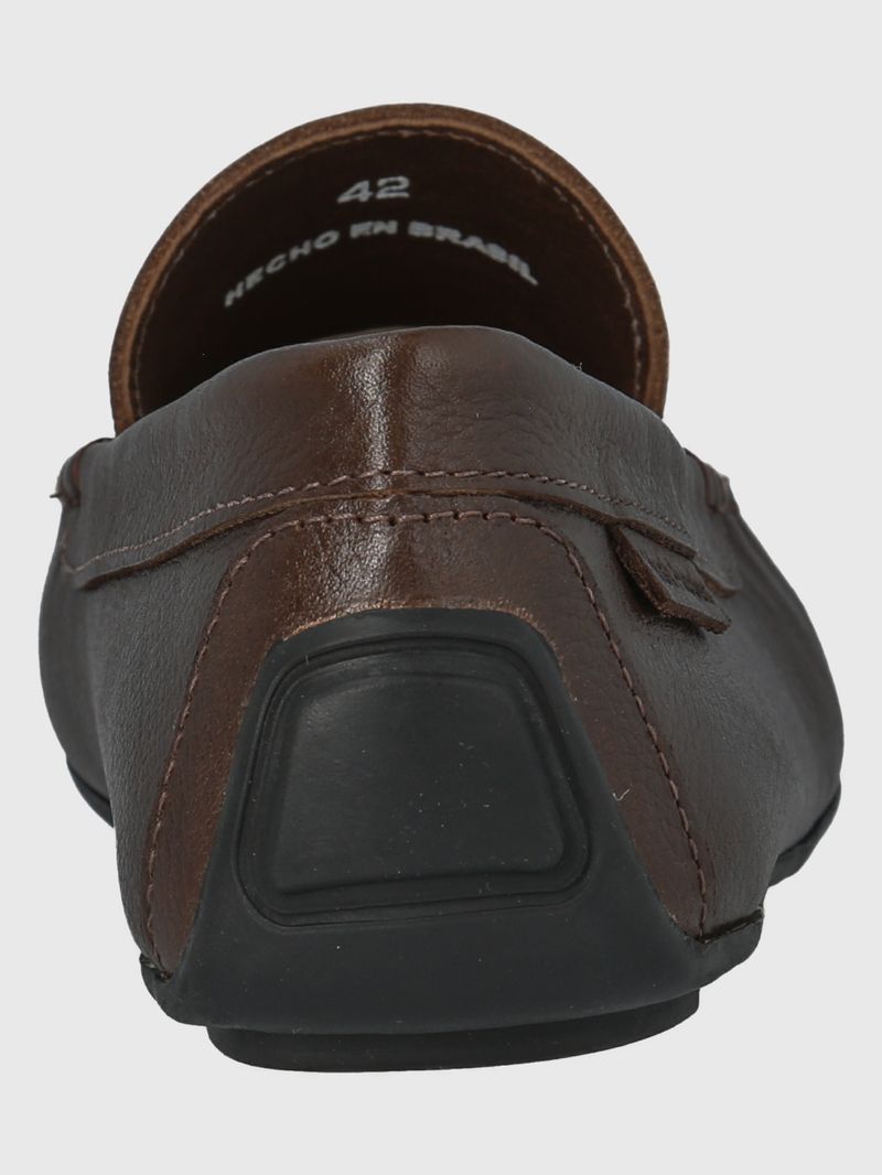 Mocasin-Para-Hombre-Cuero-Blumenau-Marron-Hush-Puppies