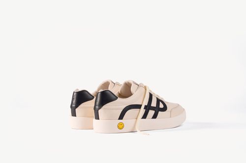 Zapatilla Para Hombre Cuero Seventy8 Charlie Beige Claro Hush Puppies